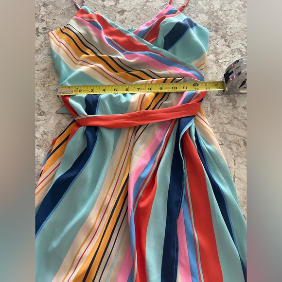 Essue Striped Dress Medium NWT - Picture 7 of 11